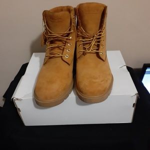 Wheat Timberland